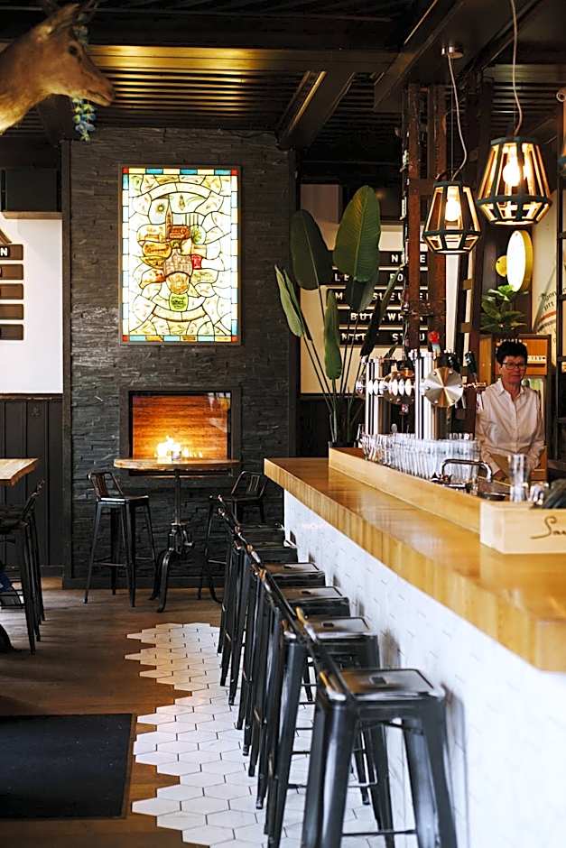 Stadsherberg de Poshoorn