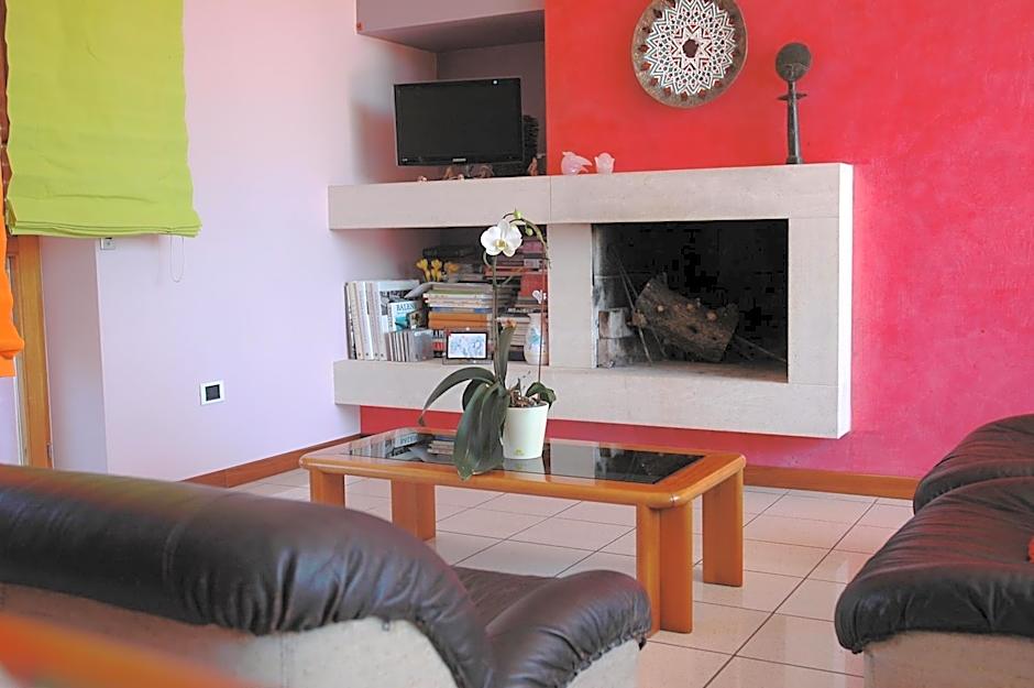 Liana Guest House