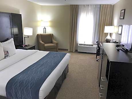 King Suite with Whirlpool - Non-smoking