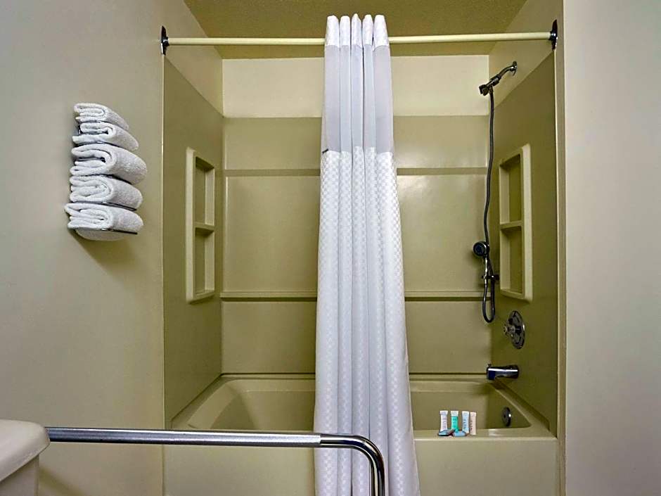 Northern Star Hotel & Convention Center