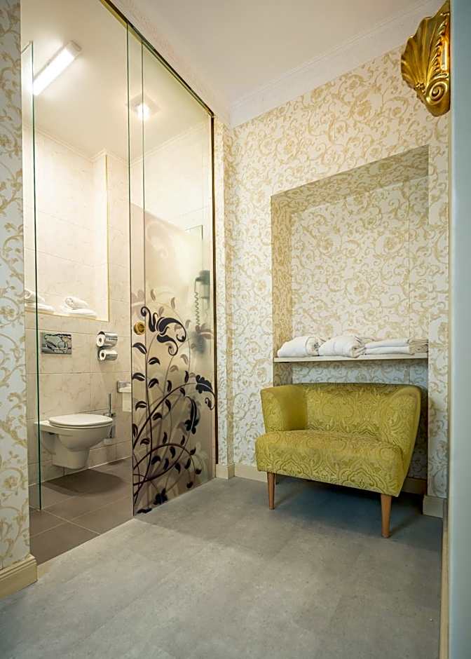 Hotel Urania