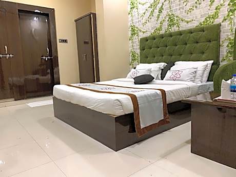 The JK Hotel - Opp. Railway Station