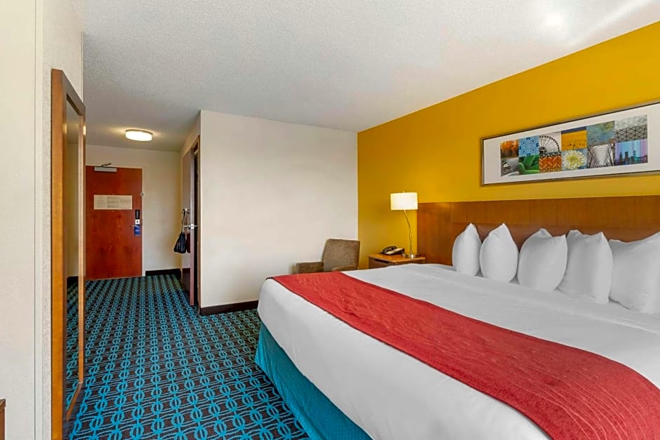 Comfort Inn & Suites