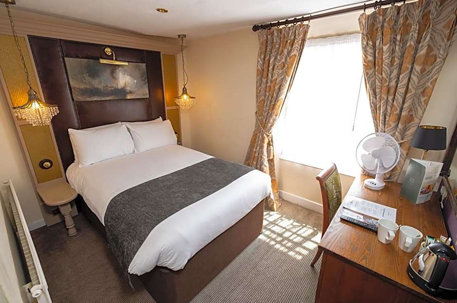 Antelope by Greene King Inns