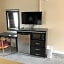 Manhattan Inn & Suites