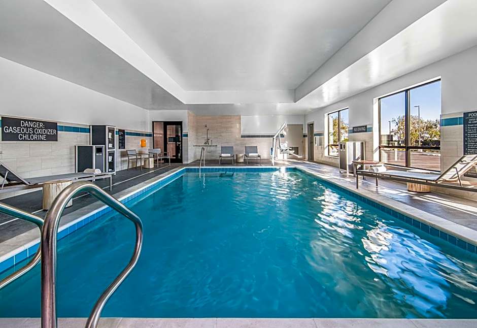 Hyatt Place Newark-Silicon Valley