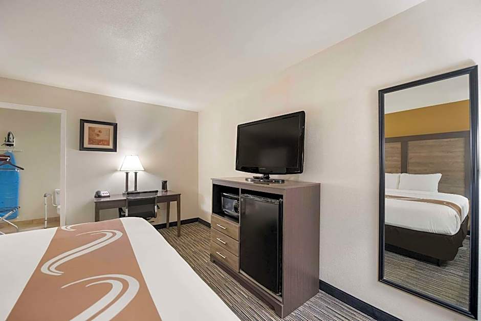 Quality Inn & Suites Lufkin