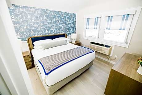 King Room - Non-Smoking