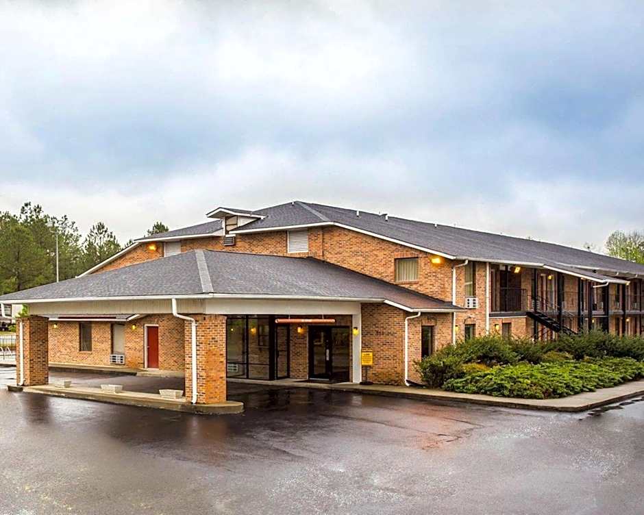 Econo Lodge Inn & Suites Lugoff