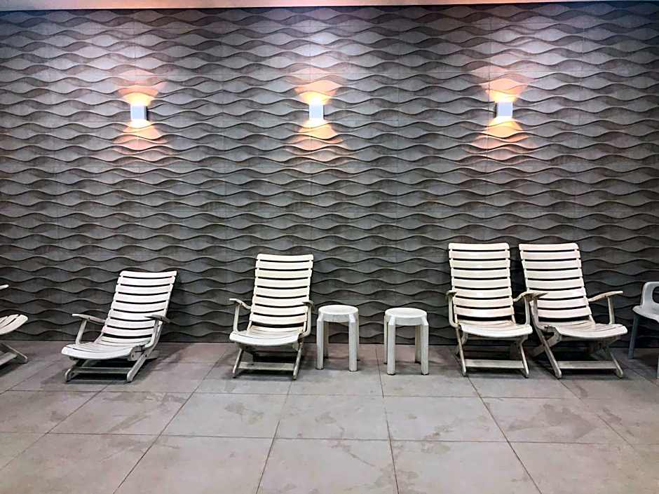 Flat Cavalinho Branco - Ap 516