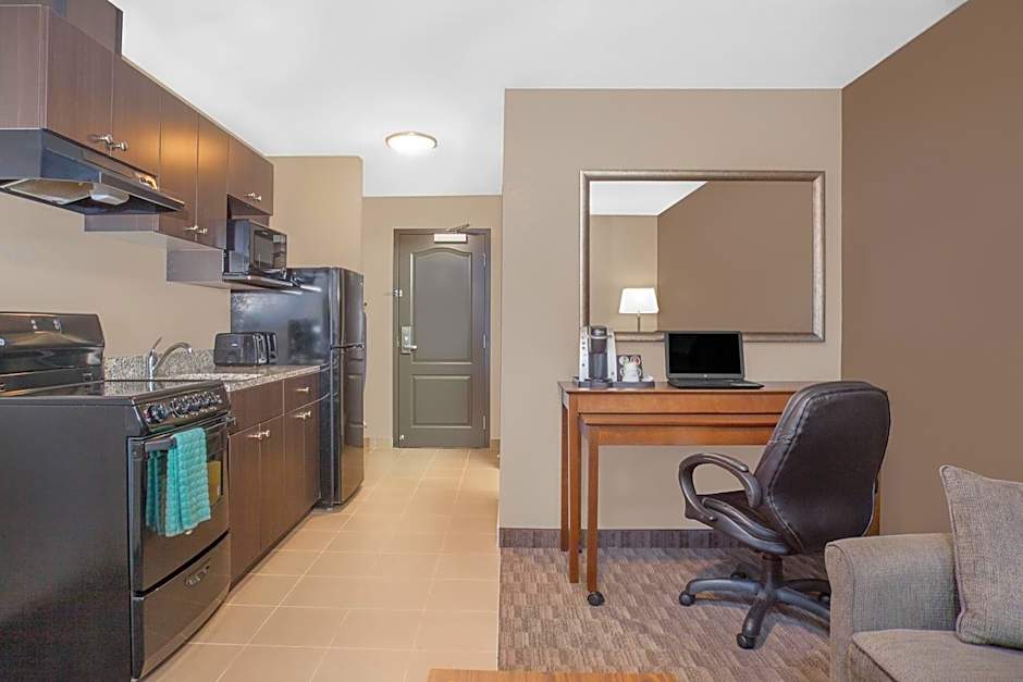 Super 8 by Wyndham Athabasca AB