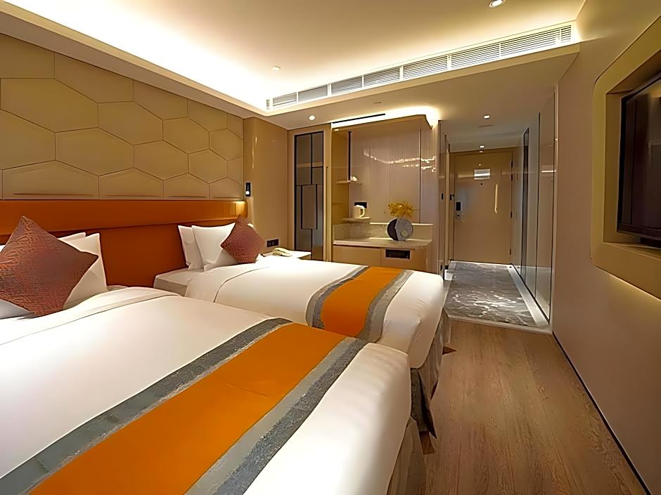 Golden Dragon Hotel