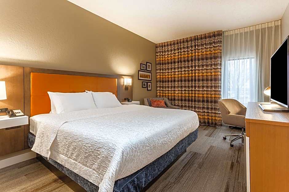 Hampton Inn By Hilton Cedar Rapids