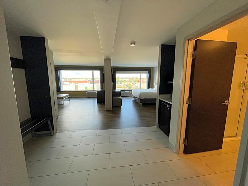 Holiday Inn Express & Suites Gatineau - Ottawa By IHG