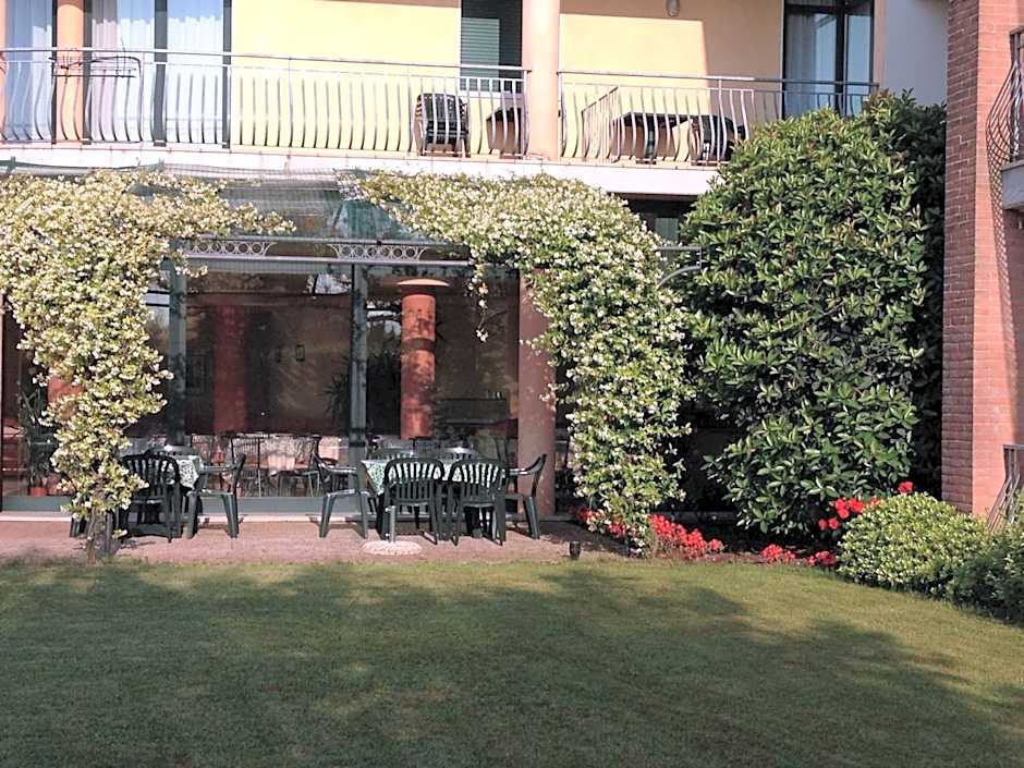 Nettuno Residence Hotel