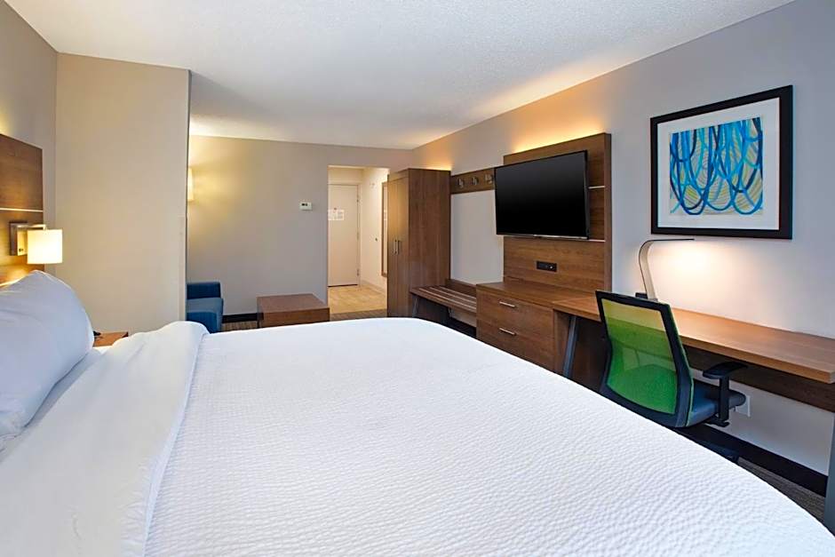 Holiday Inn Express Hotel & Suites Sunbury-Columbus Area By IHG