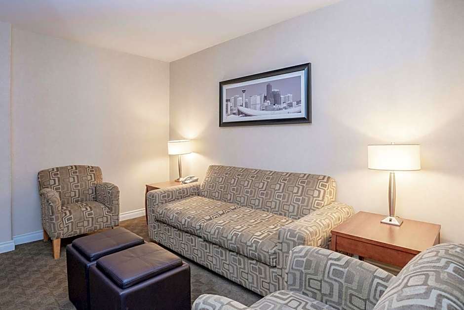 Sandman Hotel & Suites Calgary West
