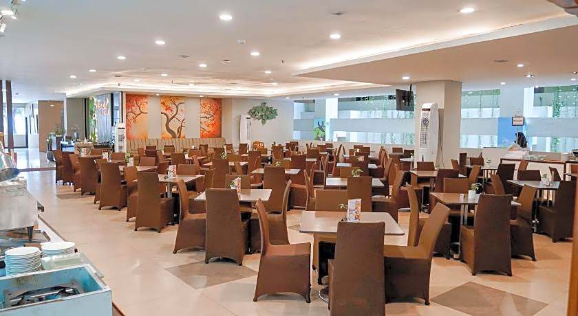 SAVANA HOTEL & CONVENTION MALANG