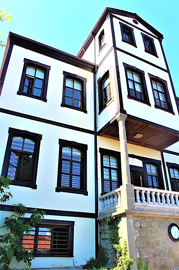 Mehmet Efendi Konağı