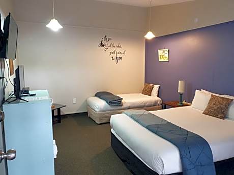 Standard Room with Shared Bathroom