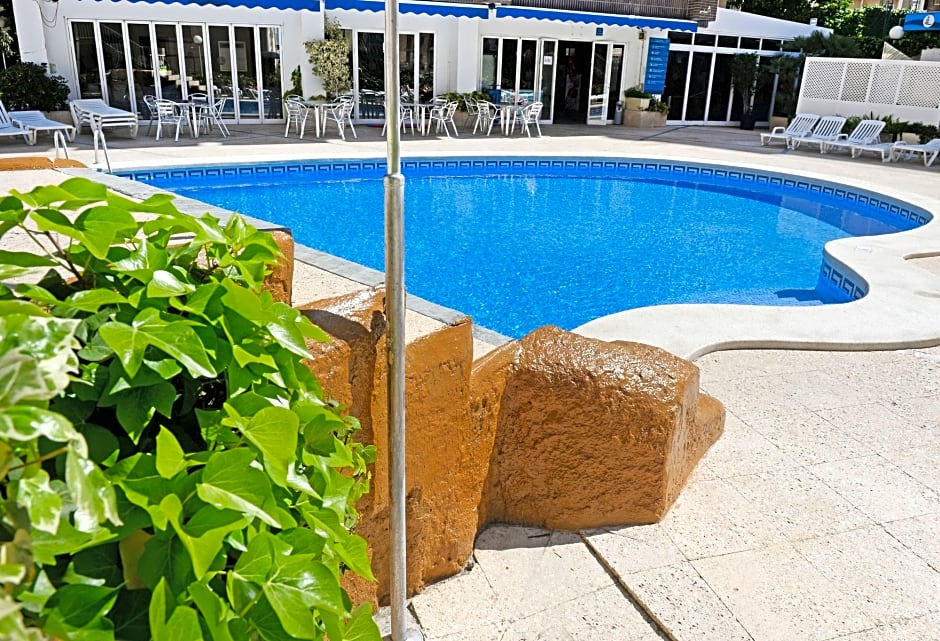 Aparthotel BCL Levante Beach