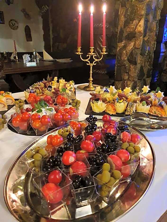 Hunter Prince Castle Hotel