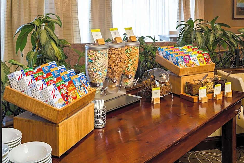 DoubleTree By Hilton Hotel Boston - Milford