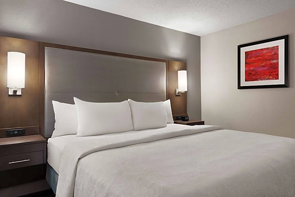 Addison Suites