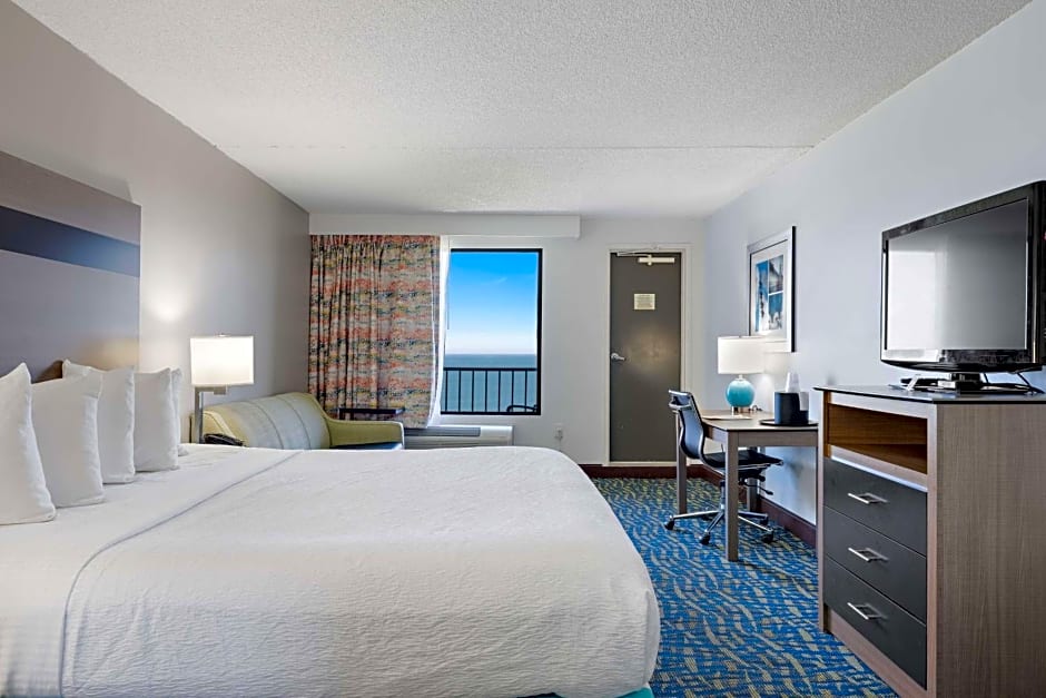 Best Western Plus Holiday Sands Inn & Suites