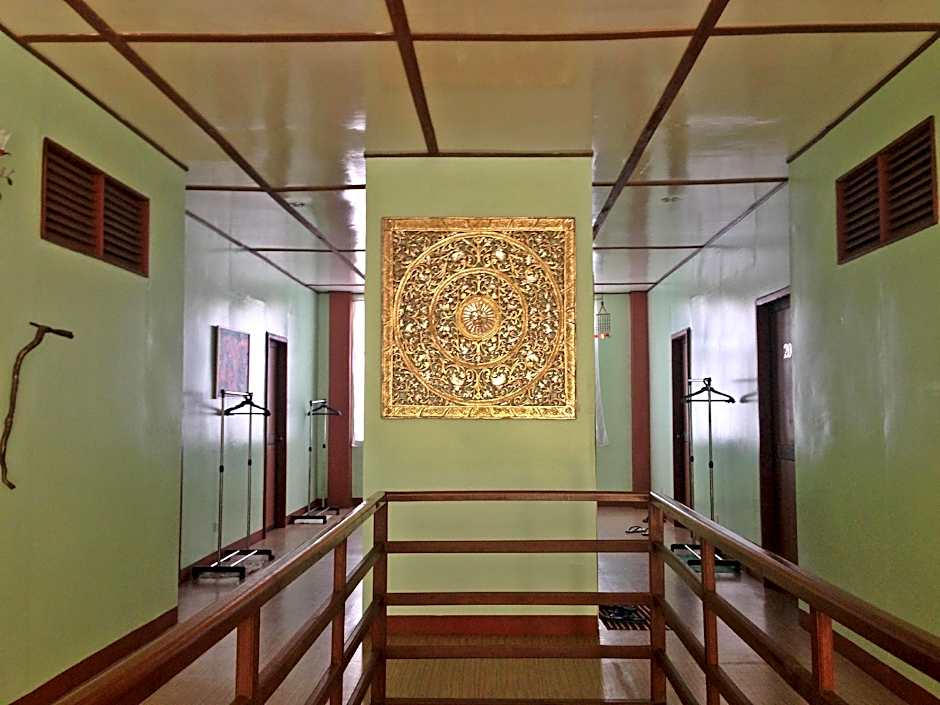 Lolo Oyong El Nido Pension House