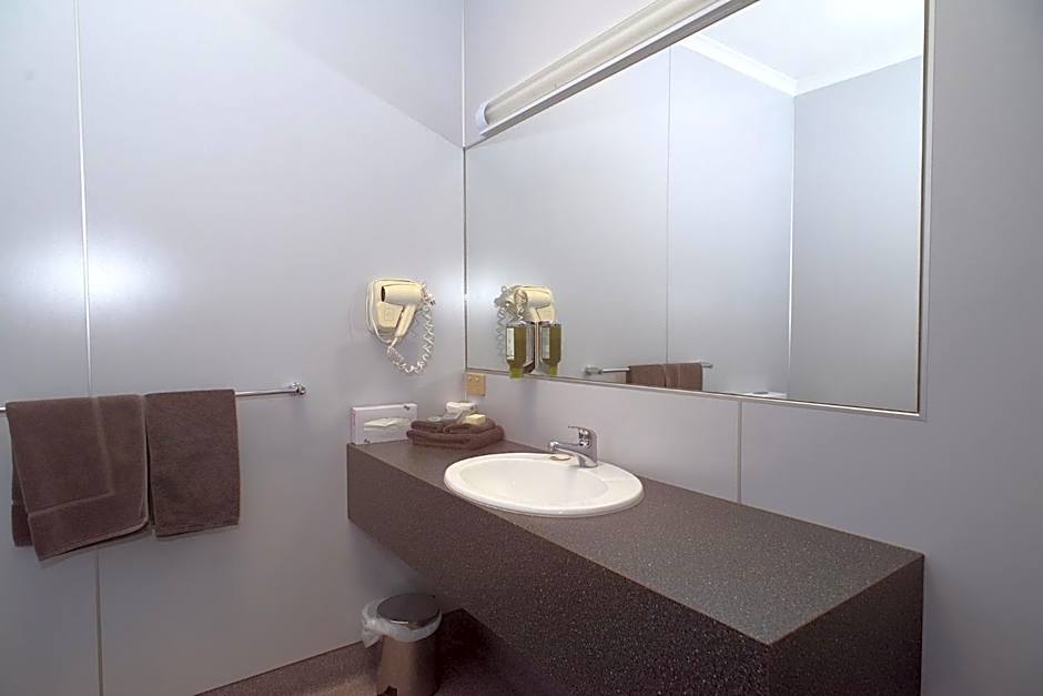 Horsham Mid City Court Motel