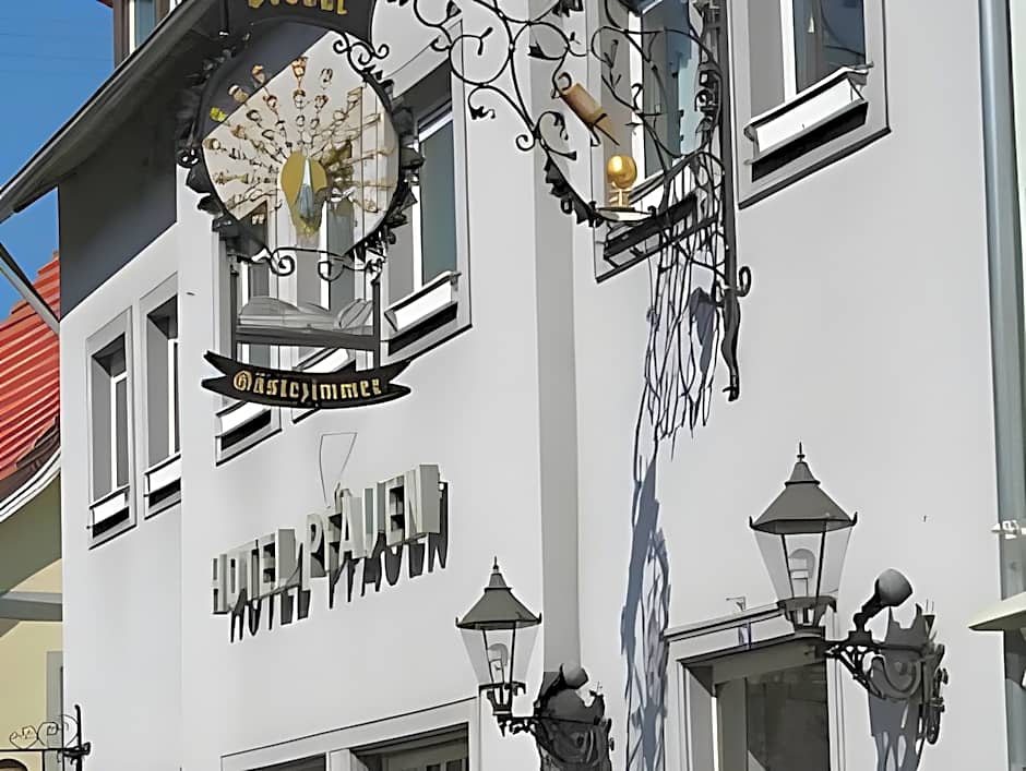 TIPTOP Hotel Garni Pfauen