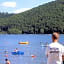 Hôtel Domaine du Lac Chambon