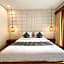 Apple Villa & Suite Seminyak