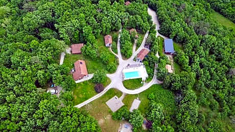 Le Village Enchanteur