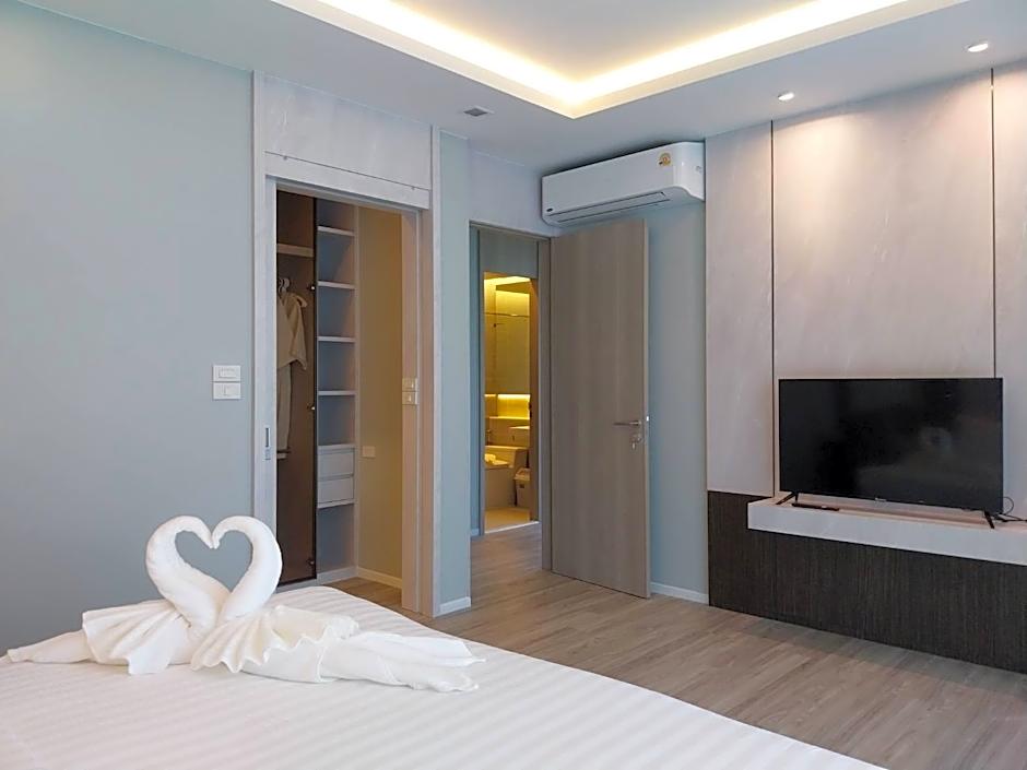 Kamala Regent Residence
