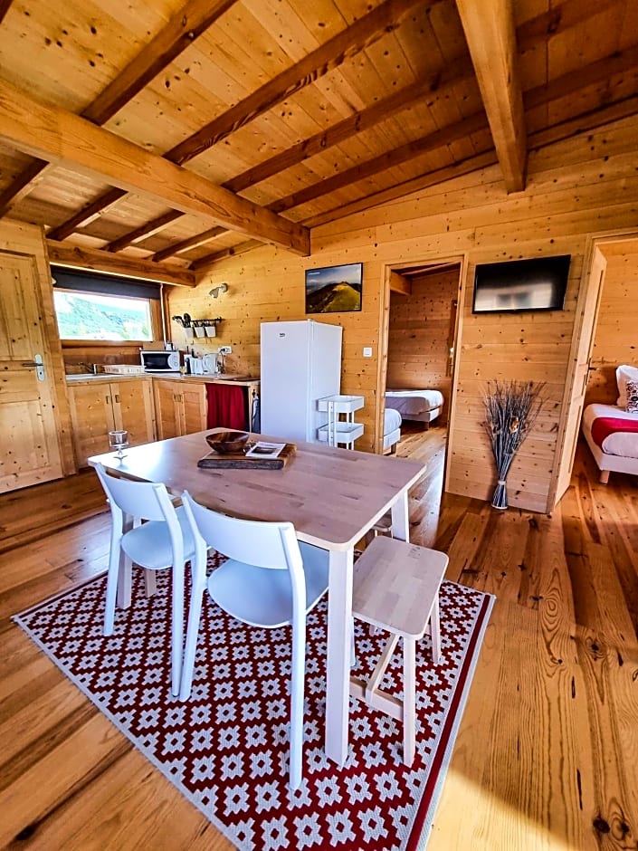 Les Lodges de la ViaRhôna / cabane-spa