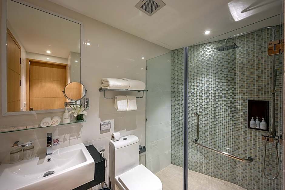 The Beachfront Hotel Phuket