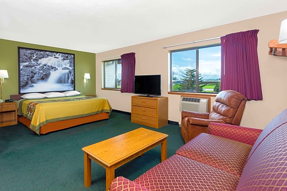 Foto 1 dari 1 — 1 King Bed Suite