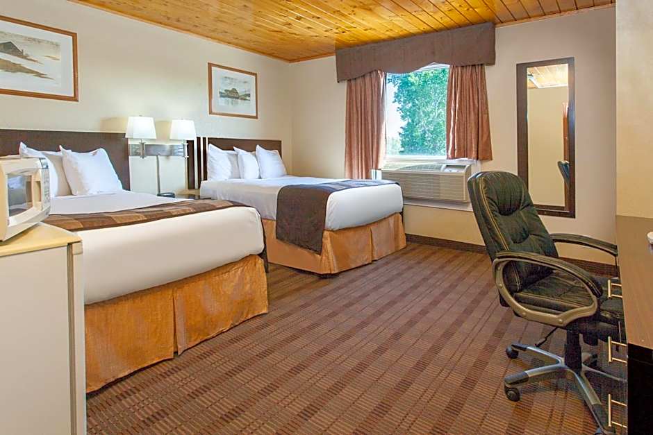 Econo Lodge Inn & Suites