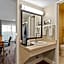 Vagabond Inn Executive - San Francisco Airport Bayfront (SFO)
