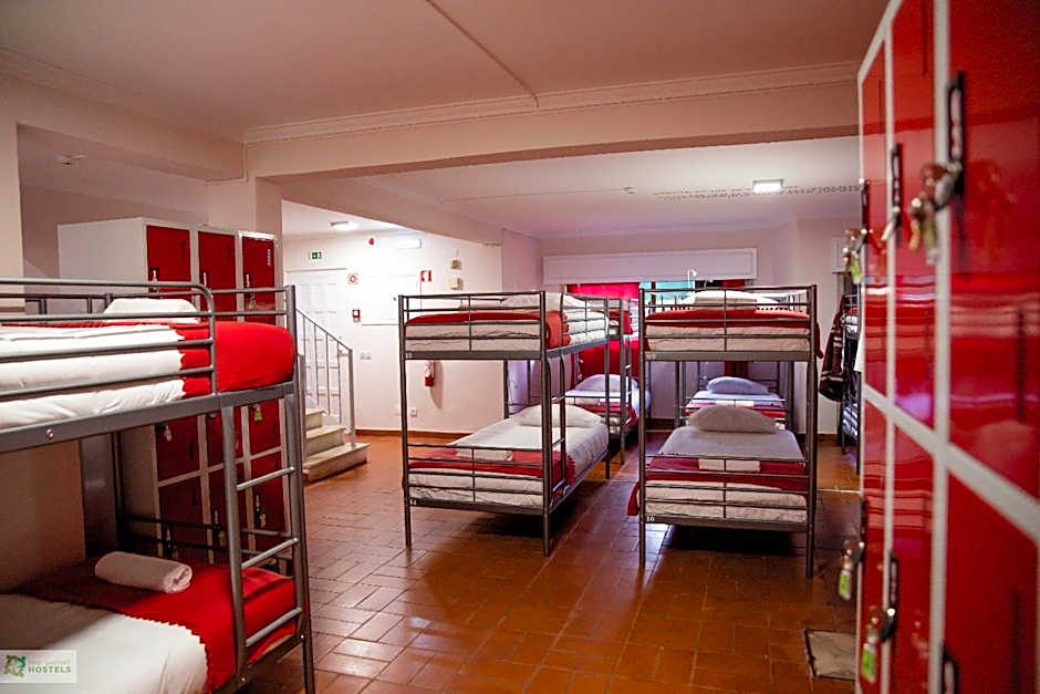 Help Yourself Hostels - Carcavelos Coast