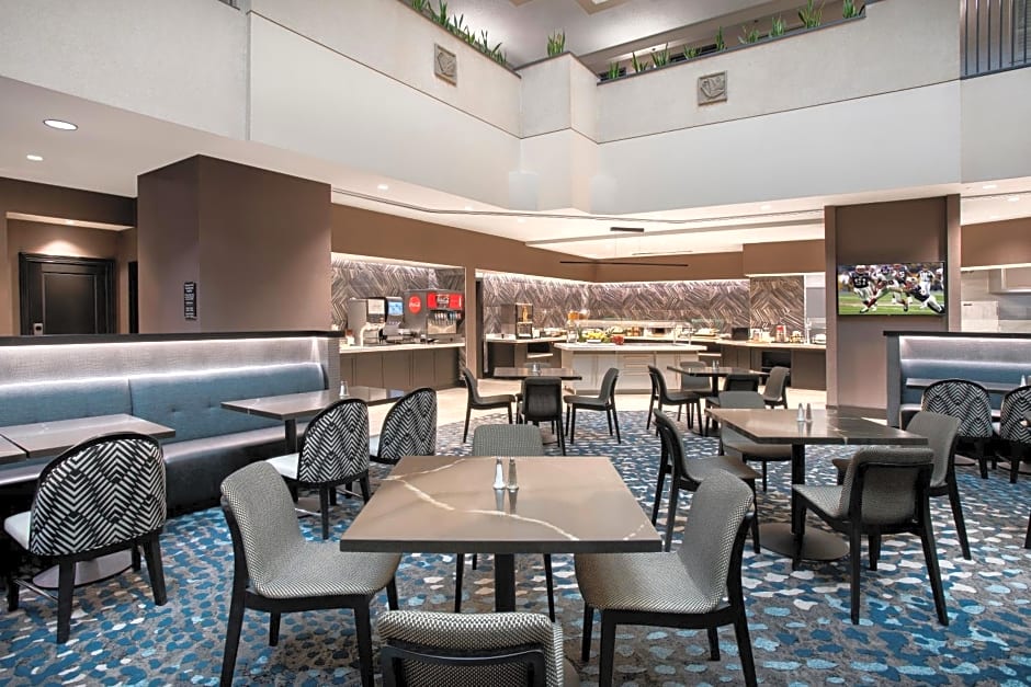 Embassy Suites Orlando - Airport