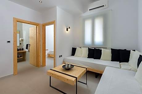 Superior Suite with Hot Tub