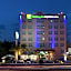 Holiday Inn Express & Suites Queretaro By IHG