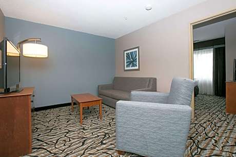 Two-Bedroom Suite