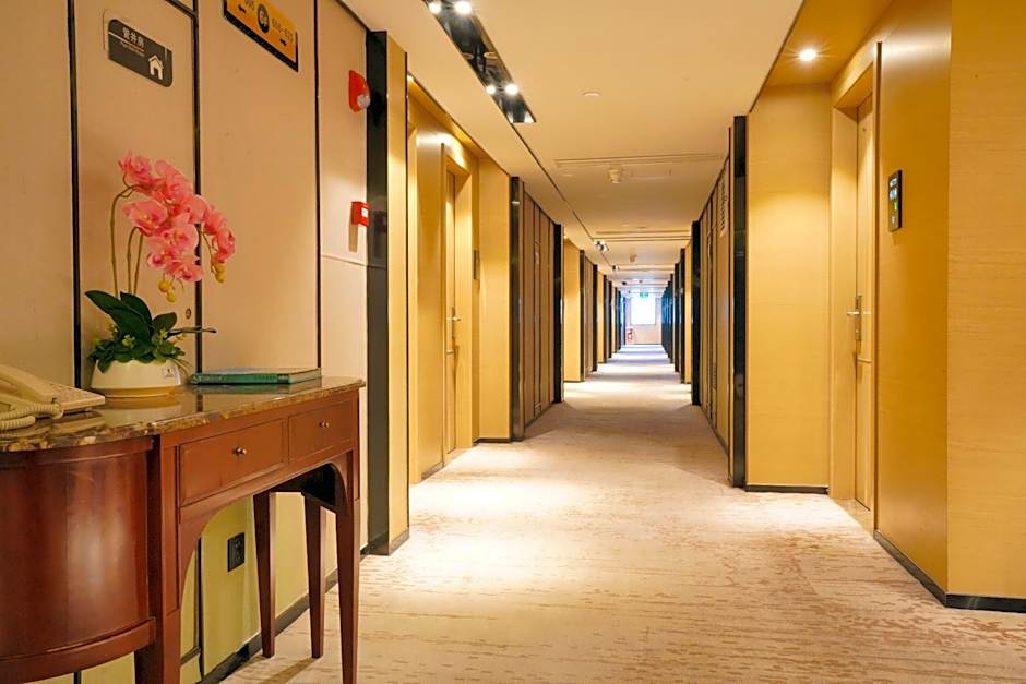 Guangdong Baiyun City Hotel