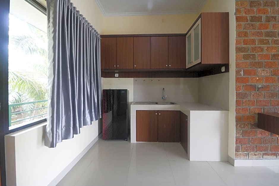 RedDoorz Plus near Kualanamu Airport Medan