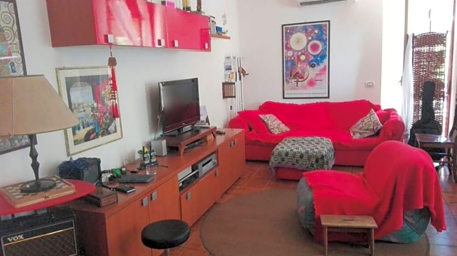 Casa Tellina lungomare scogliera