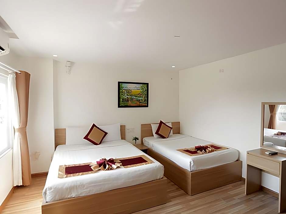Prague Nha Trang Hotel